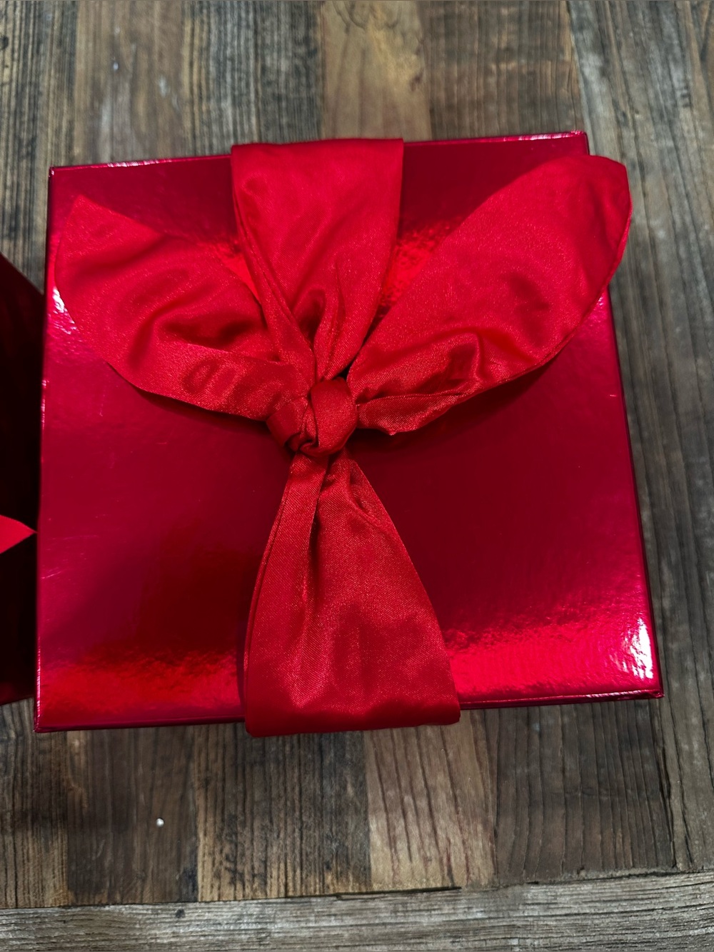 Set of Two Red Gift Boxes with Satin Bows - Picture 2 of 6